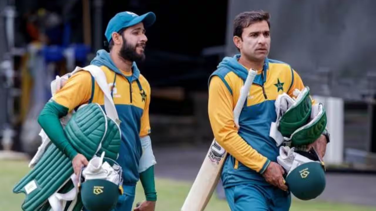 Iftikhar Ahmed and Imad Wasim
