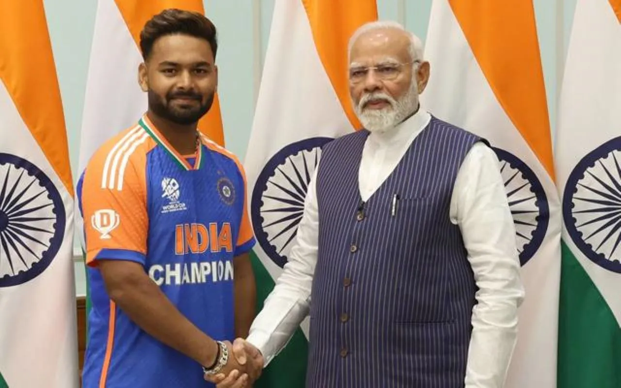 'You referred to as my mom and mentioned...' - Rishabh Pant finds PM ...