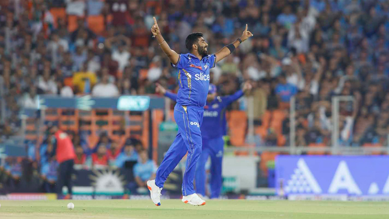 Jasprit Bumrah Is All Smiles After Cleaning Up Wriddhiman Saha With A Corker Of A Yorker