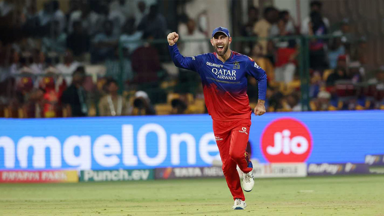 Glenn Maxwell Celebrates After Alzarri Joseph Sent Back Liam Livingstone
