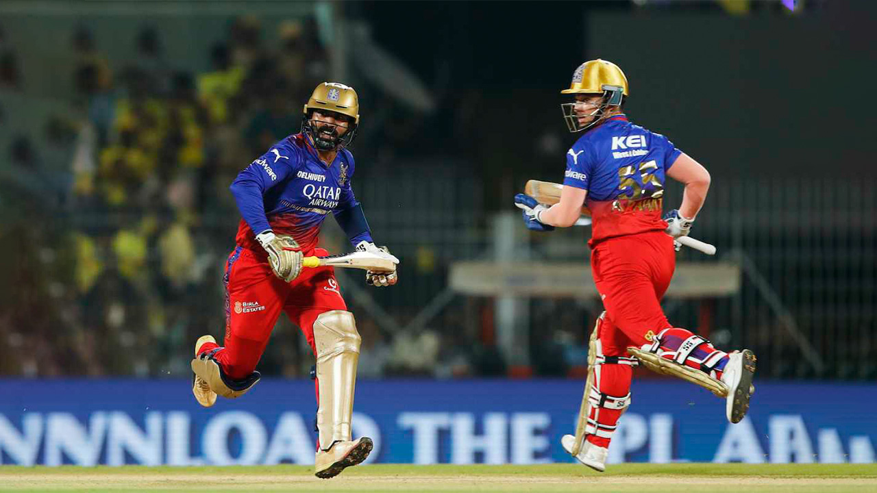 Dinesh Karthik And Anuj Rawat's Stand Rescued RCB
