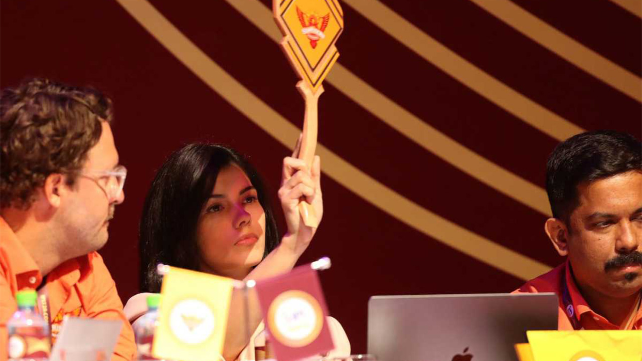 Sunrisers Hyderabad Kept The Paddle Up To Take Back Pat Cummins For An IPL Record Fee