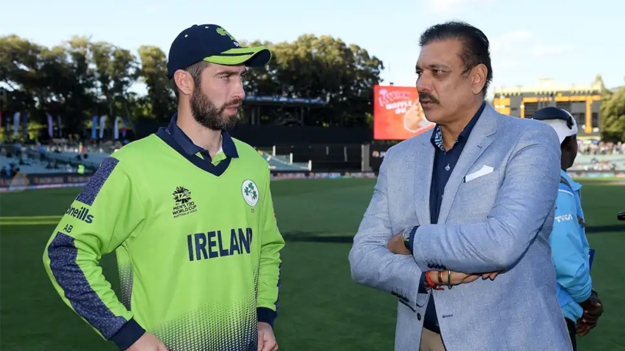 Ravi Shastri Has A Post Match Word With Andy Balbirnie