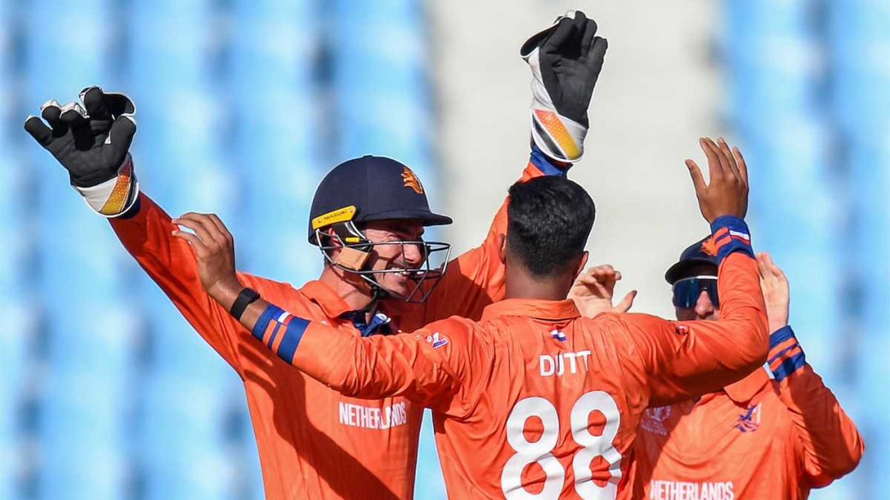 Aryan Dutt, Opening The Bowling, Struck In The Fifth Over