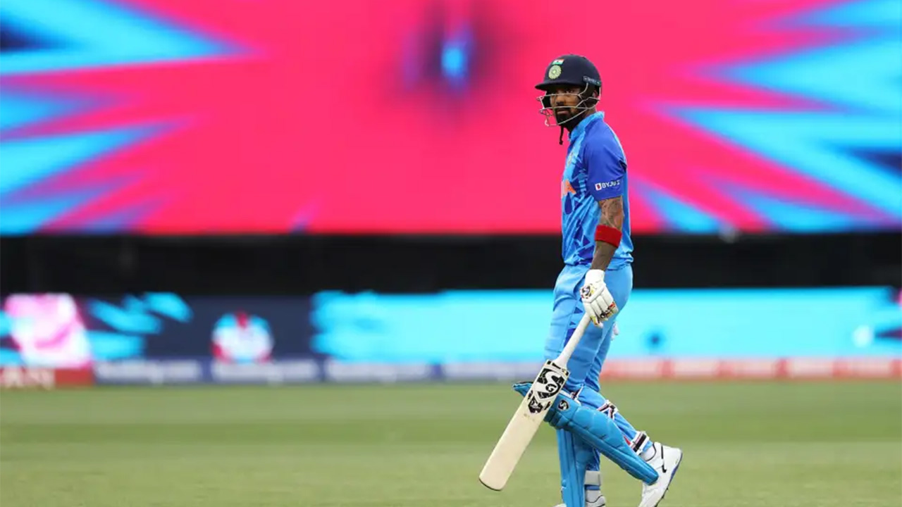 KL Rahul Walks Off After Being Dismissed For 5 In The Semi Final