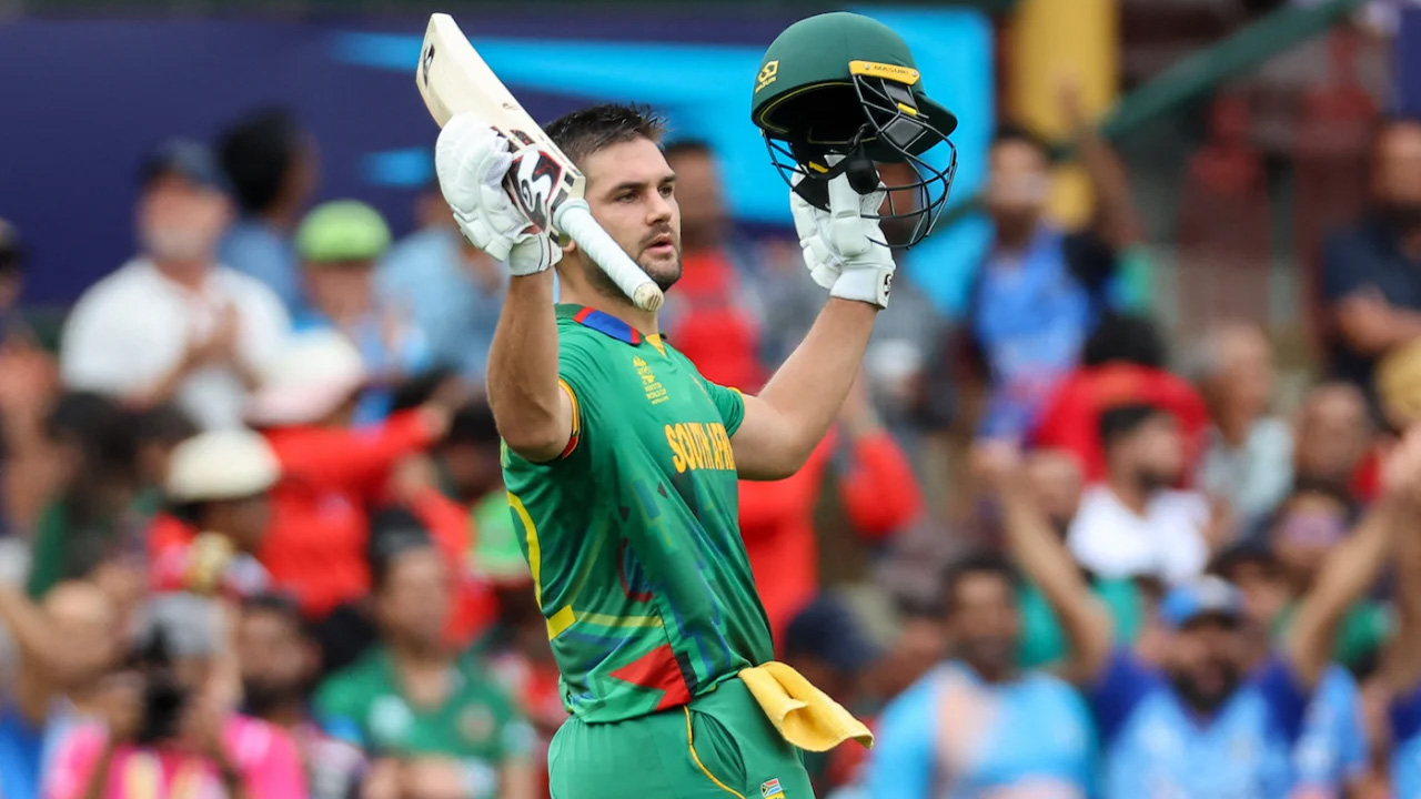 Rilee Rossouw Fell After Scoring A 56 Ball 109