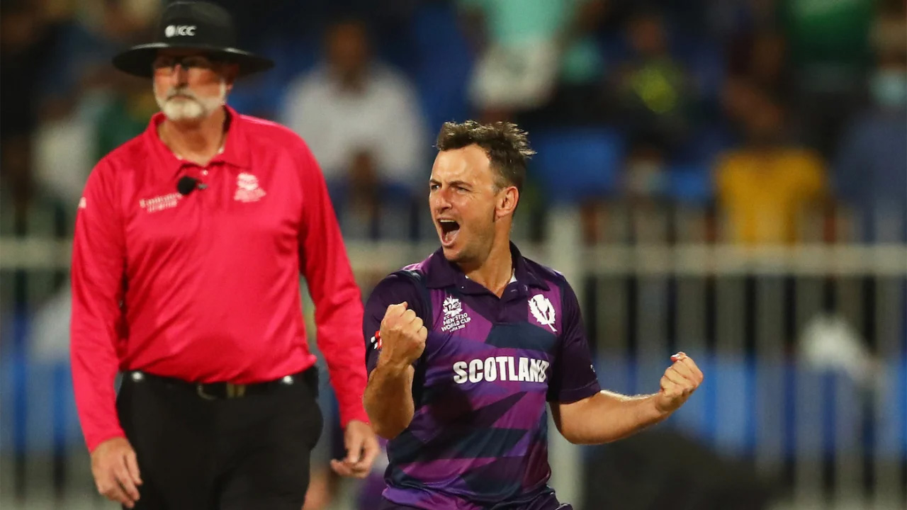 Chris Greaves Is Pumped After Dismissing Fakhar Zaman