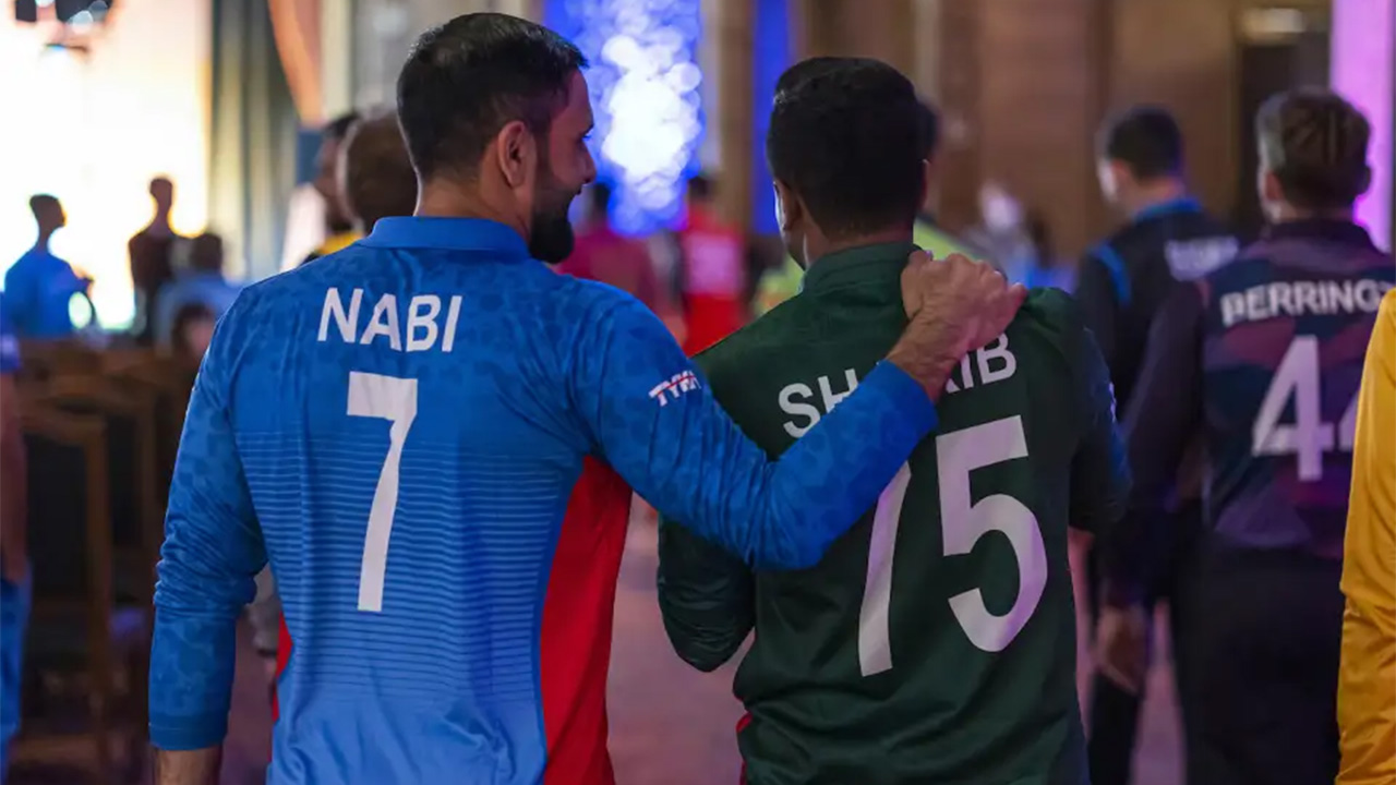 Mohammad Nabi And Shakib Al Hasan Catch Up