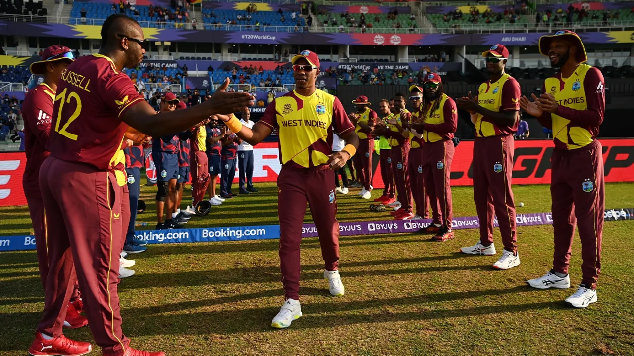 Dwayne Bravo Receives A Guard Of Honour On His Farewell Appearance For West Indies