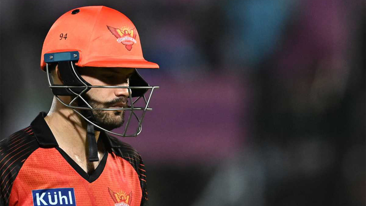 Aiden Markram walks back after being dismissed