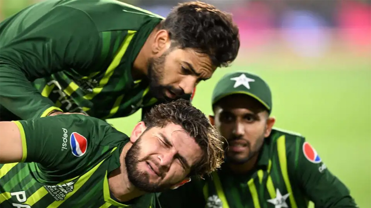 Concerned faces all around as Shaheen Afridi stays down after pulling off a sharp catch