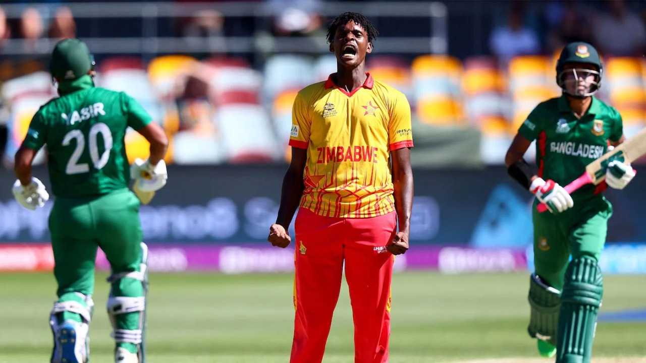 Richard Ngarava conceded just seven runs in the final over