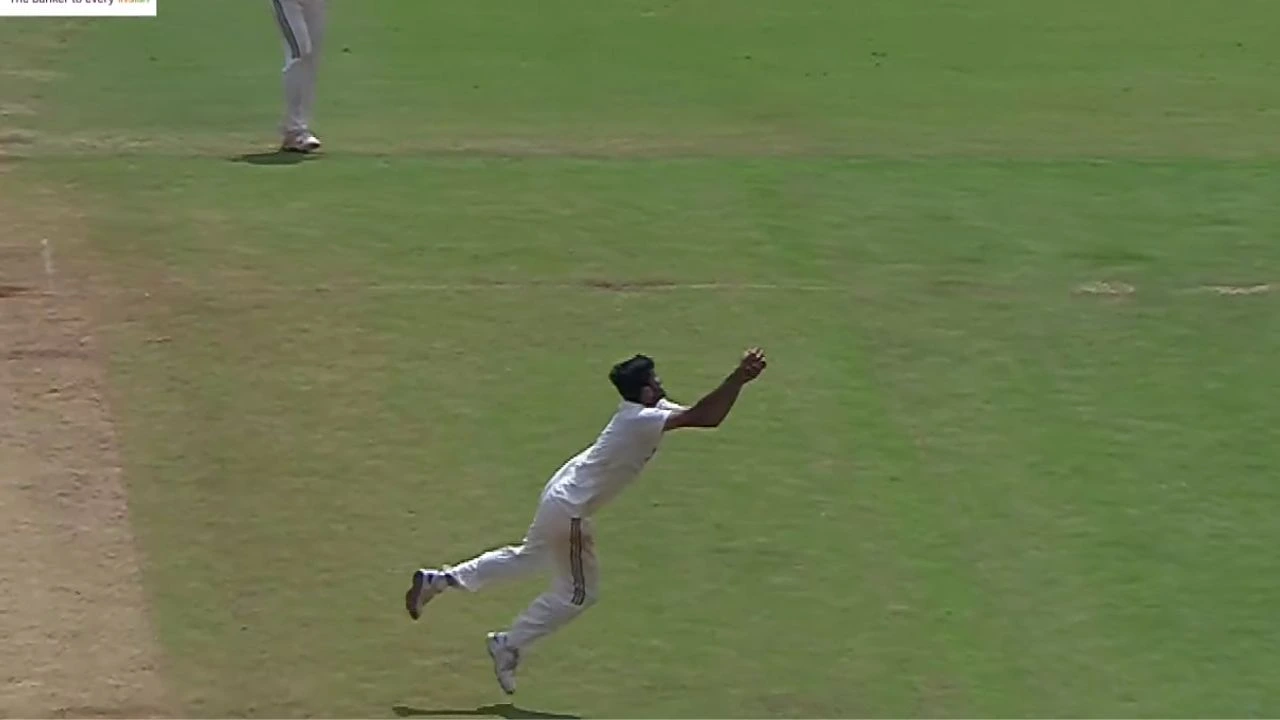 Alick Athanaze Dimissed By Washingston Sundar Stunner