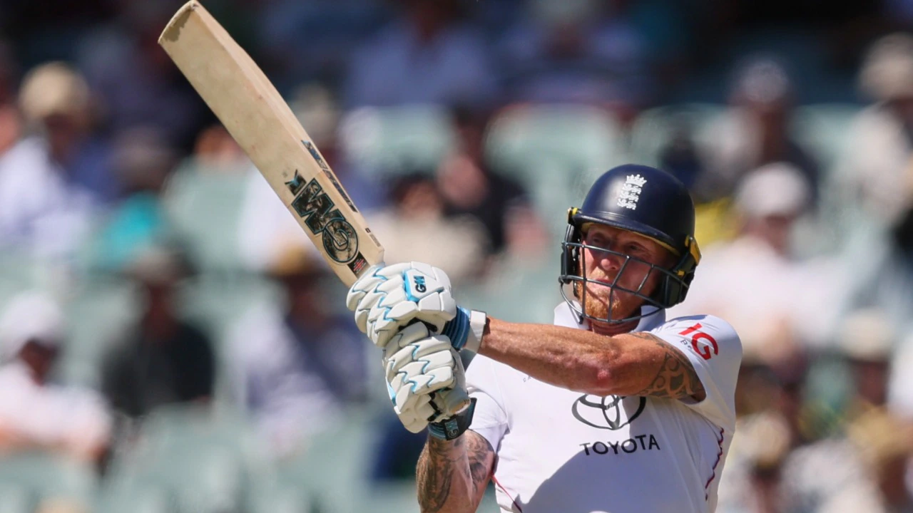 Ben Stokes injured during 3rd Ashes Test, England hide issue but commentator exposes truth