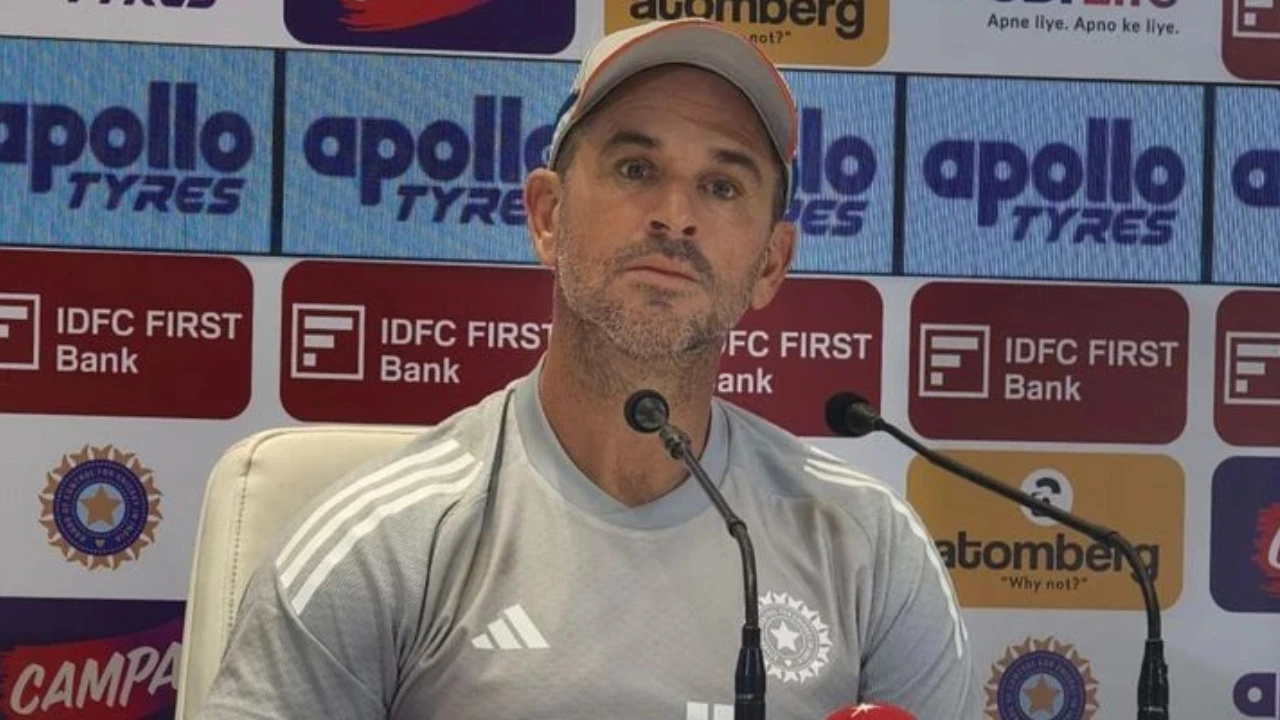 India coach Ryan ten Doeschate