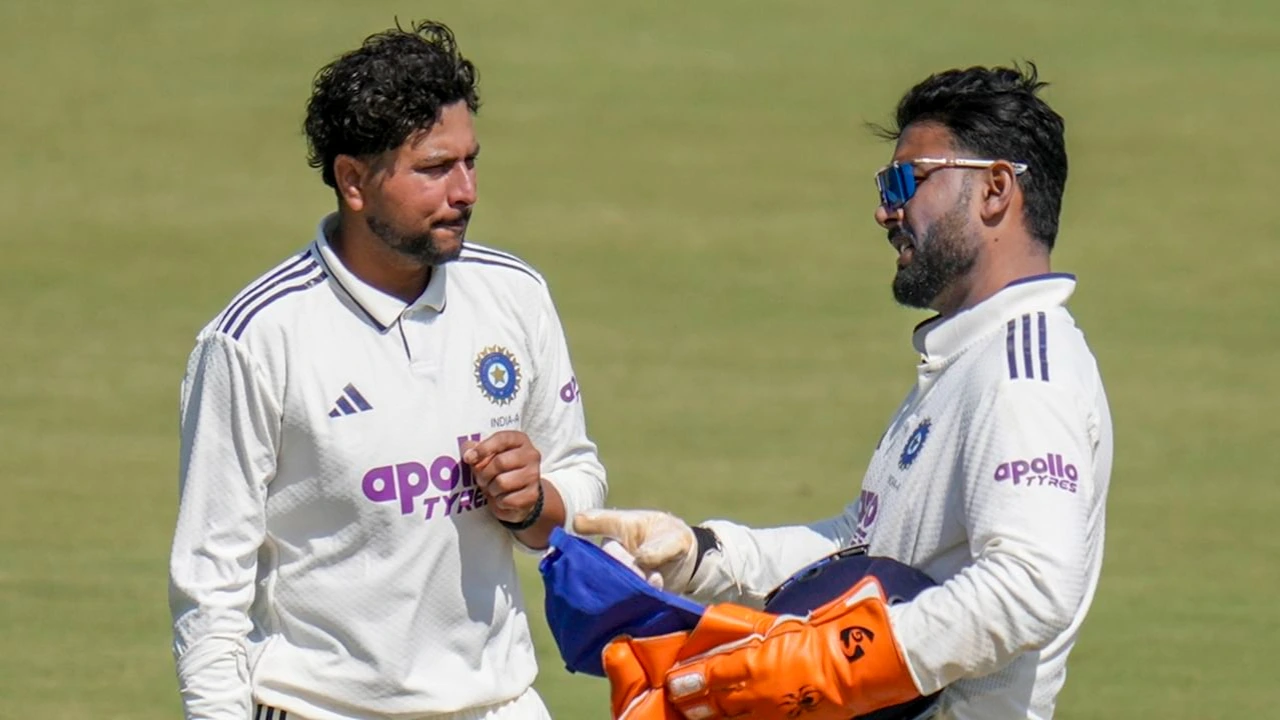 Rishabh Pant gives Kuldeep Yadav &lsquo;belt treatment&rsquo; for disrespecting Test cricket in Guwahati