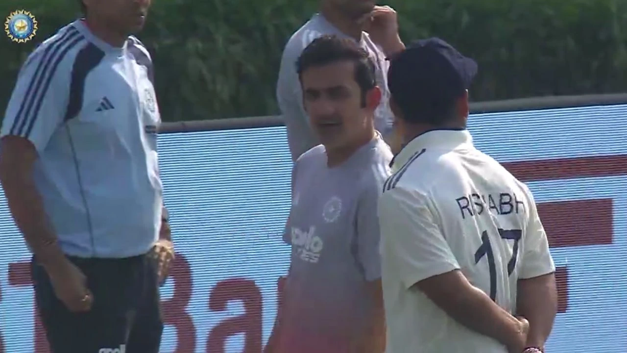 Gautam Gambhir Scolds Rishabh Pant