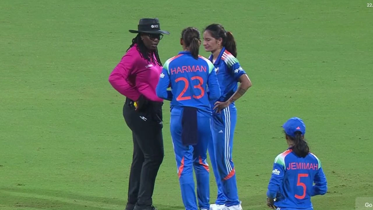 Renuka Singh Thakur Reprimanded By Umpire In Women S World Cup Final After Attacking Tazmin Brits