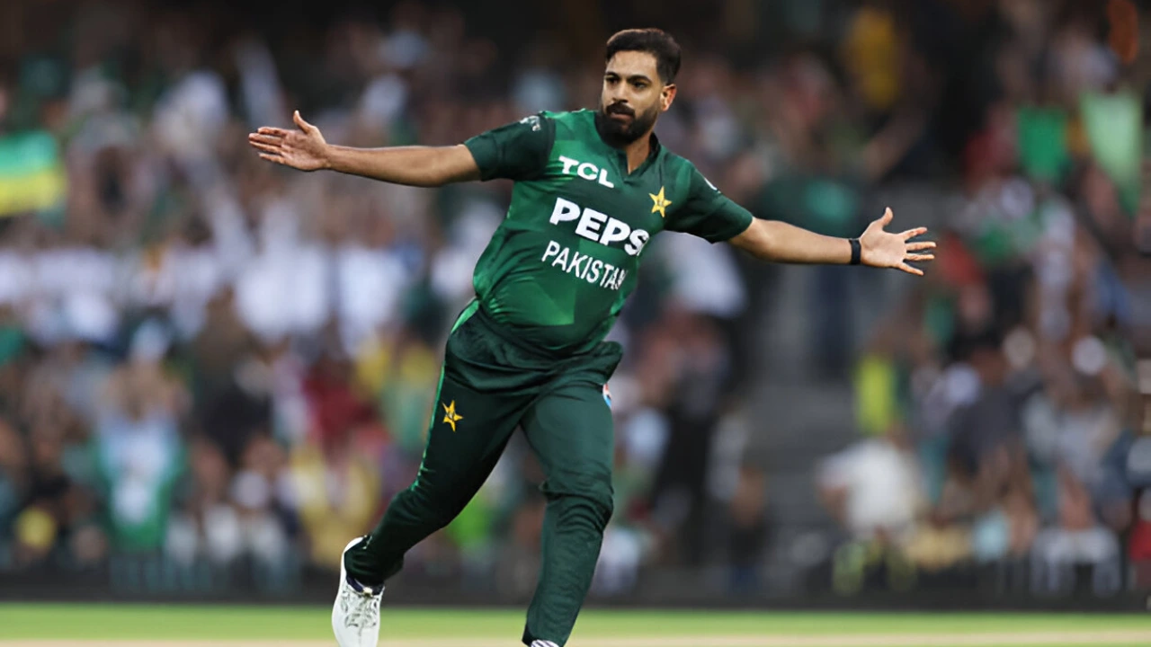 Haris Rauf breaks silence on Mike Hesson dropping him from Pakistan's T20 World Cup squad