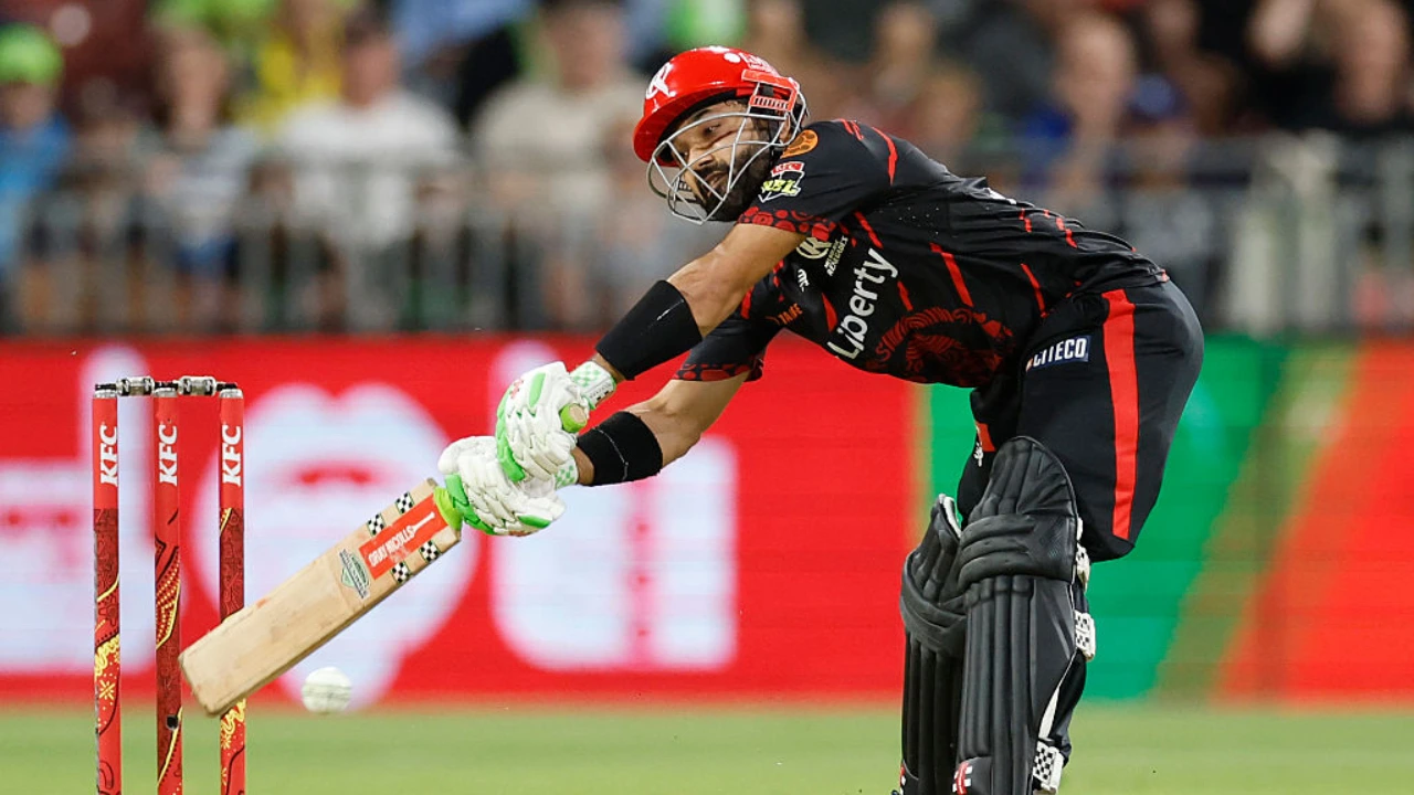 Mohammad Rizwan retired out as Melbourne Renegades lose patience after ...