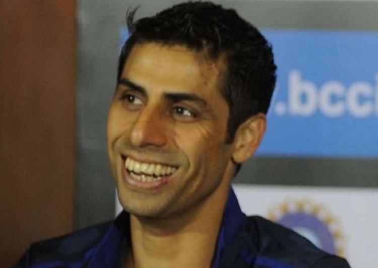 Ashish Nehra (Twitter)