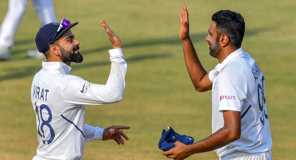 Ravichandran Ashwin And Virat Kohli