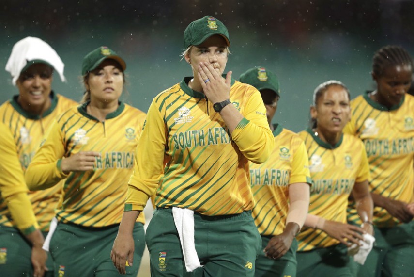 South Africa's Sune Luus Feels Her Side Has Advantage Of Gametime Over India Women's Team Ahead Of The ODI Series 2 South Africa's Sune Luus Feels Her Side Has Advantage Of Gametime Over India Women's Team Ahead Of The ODI Series