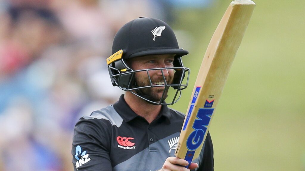 New Zealand, Bangladesh, 1st T20I, Devon Conway, Will Young