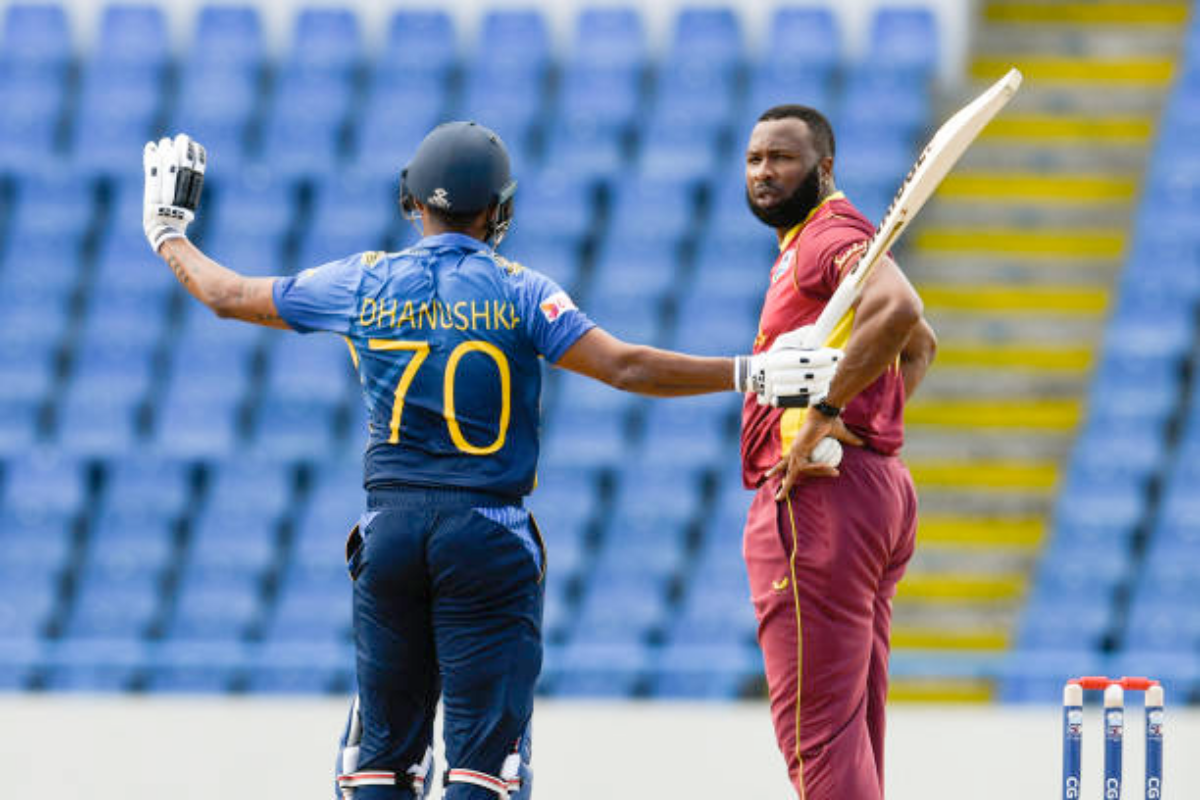 Dhanushka Gunathilaka, Obstruction of field