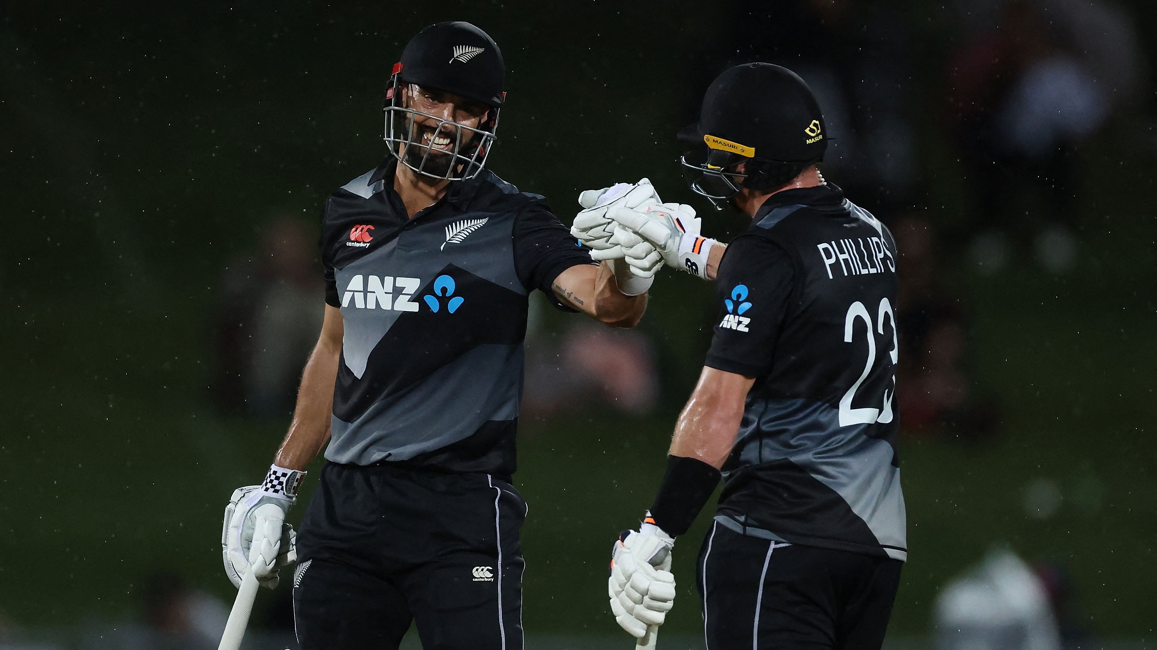 T20 World Cup 2021: Twitter Erupts As New Zealand March Into The Final ...