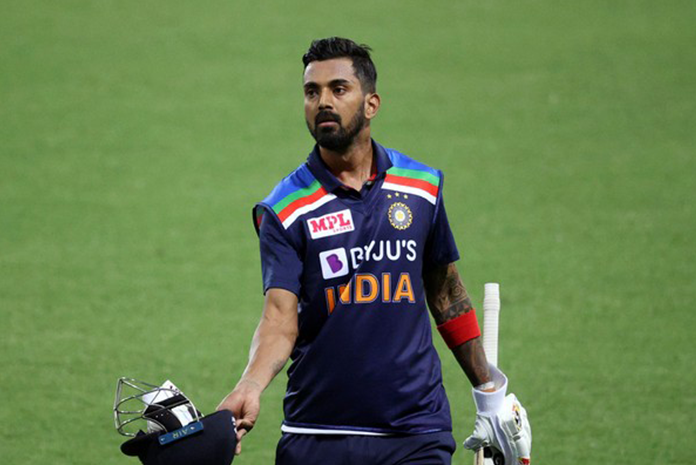 KL Rahul, Sanjay Manjrekar,India