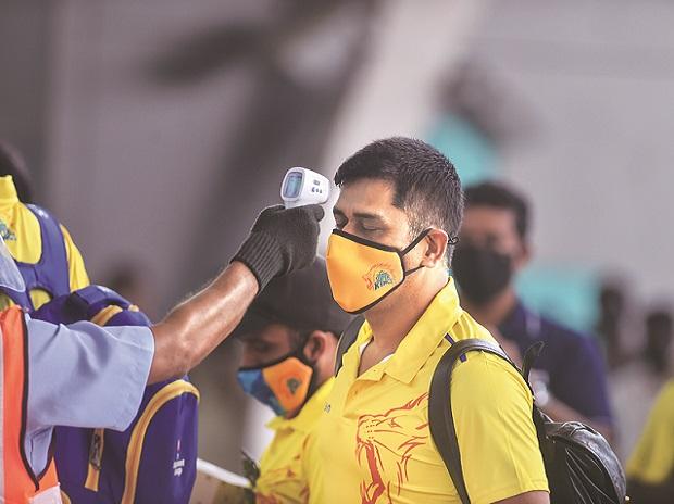 COVID-19, MS Dhoni