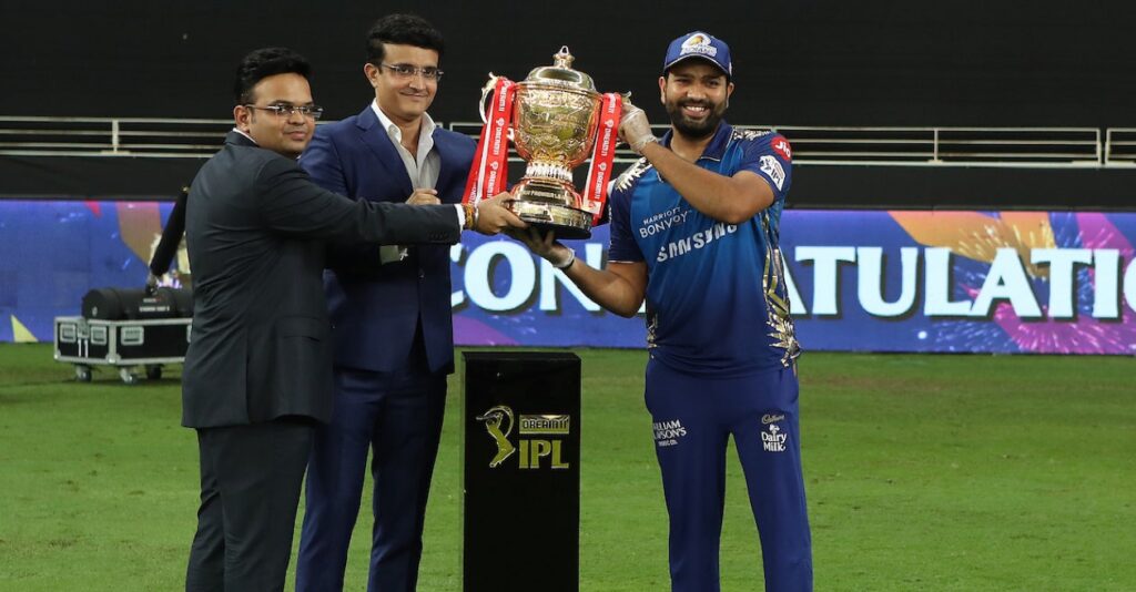 Rohit Sharma With IPL 2020 Trophy