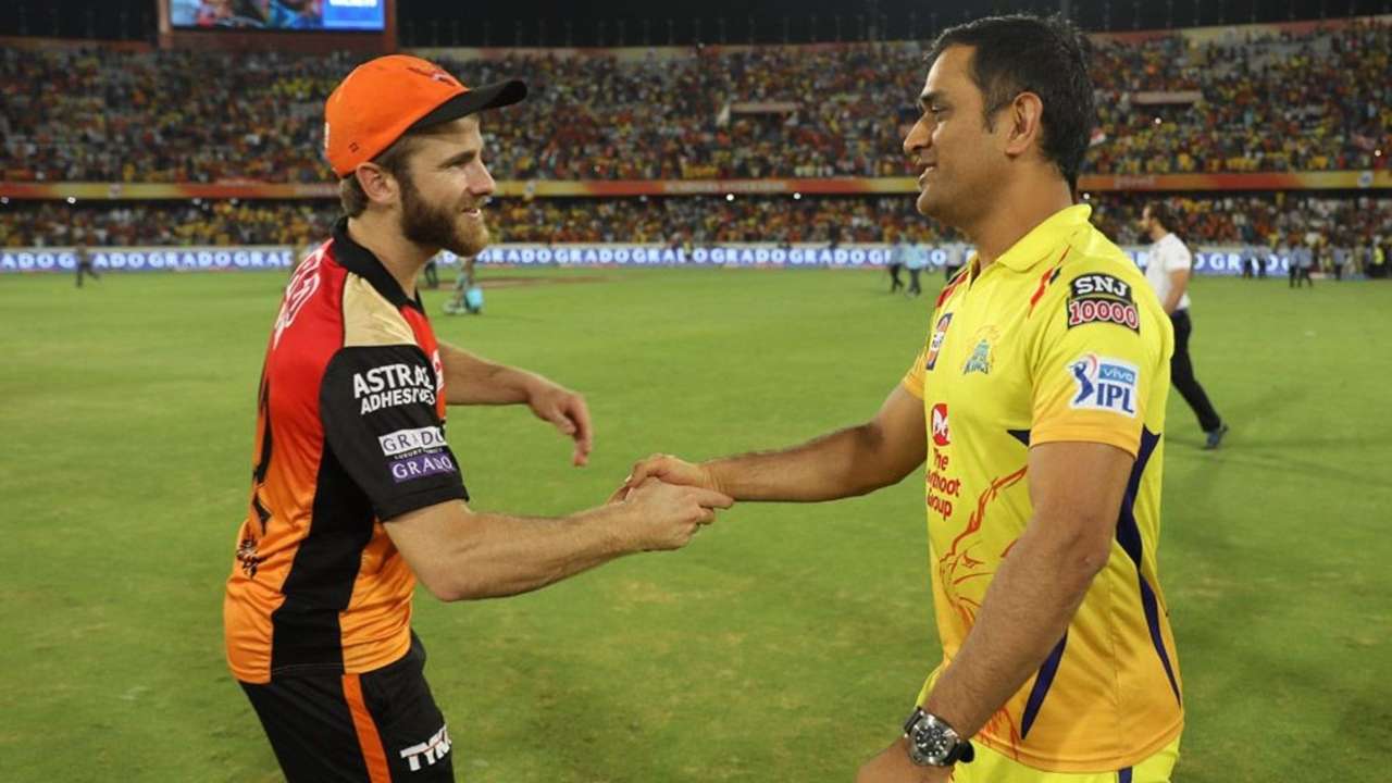 Kane Williamson and MS Dhoni During IPL 2018 Final