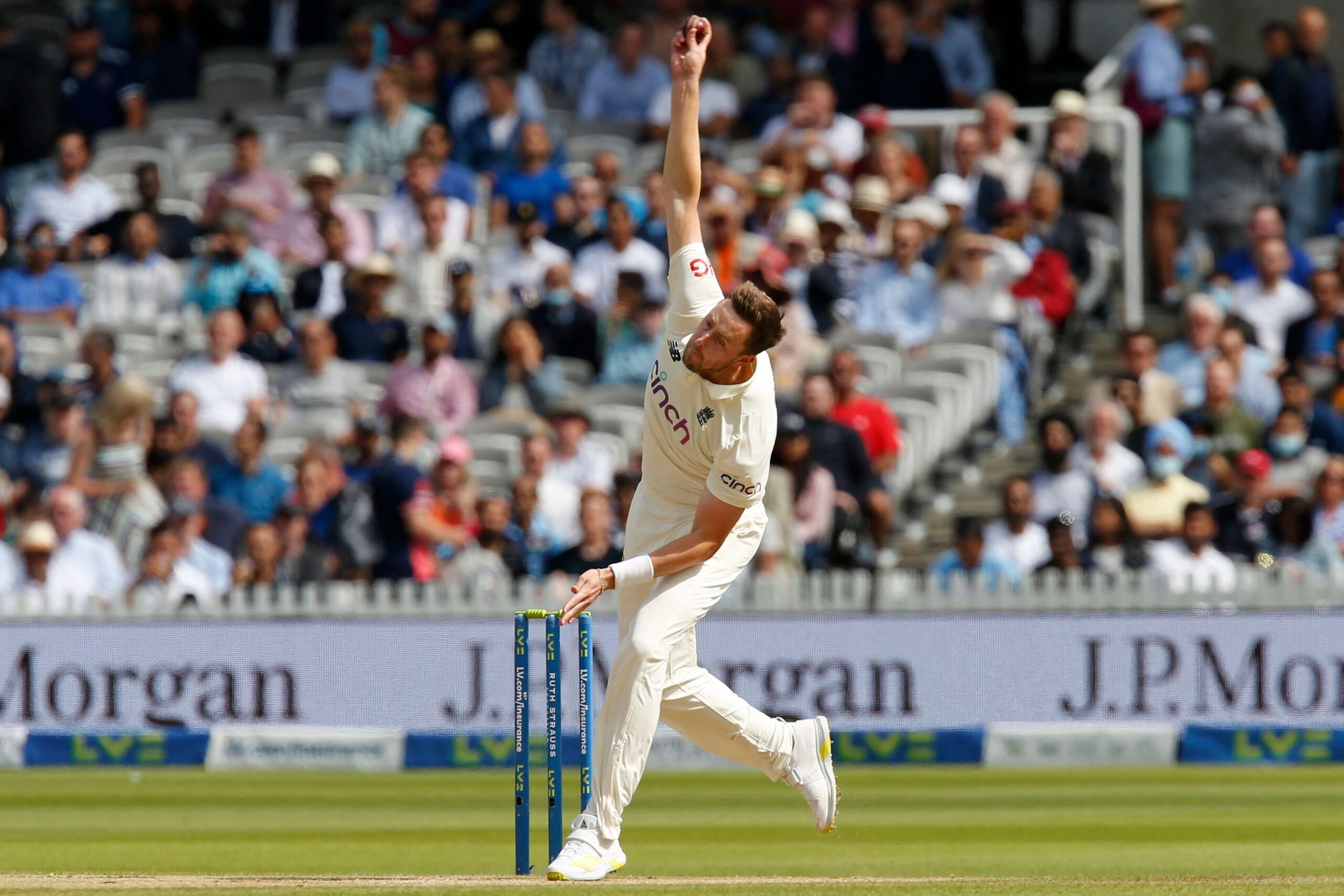 Rishabh Pant, Ollie Robinson