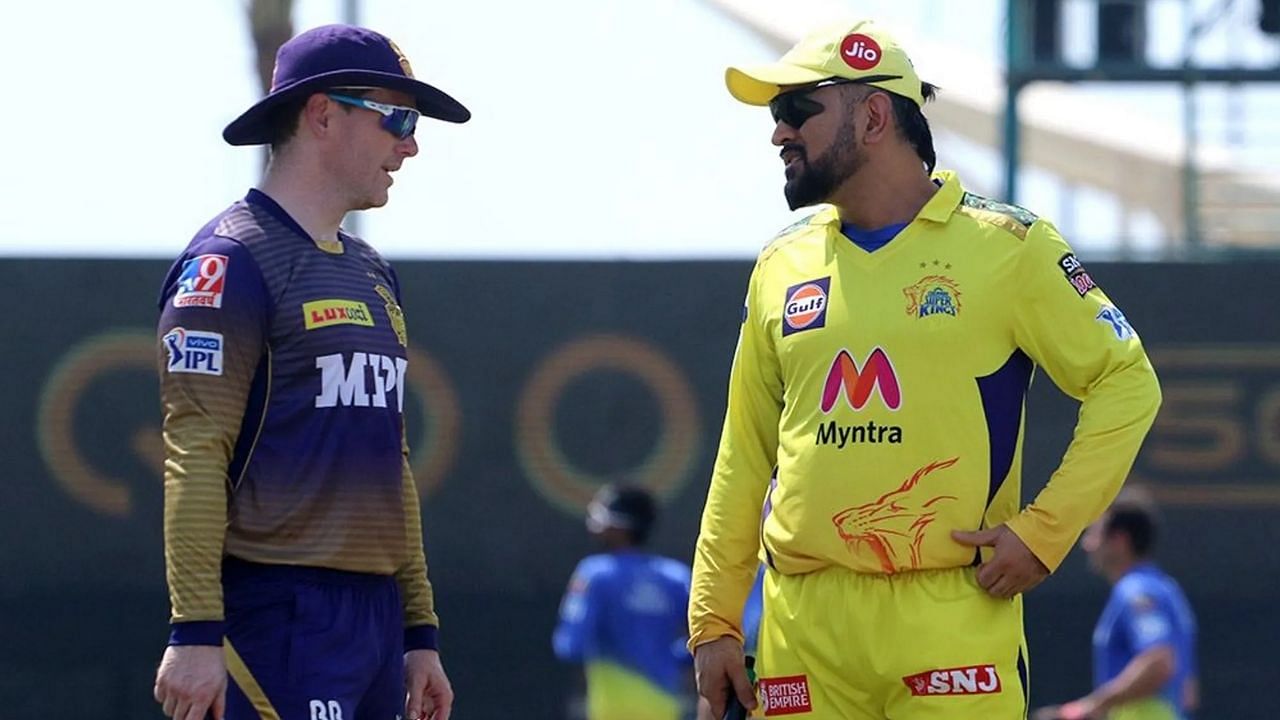 Eoin Morgan and MS Dhoni