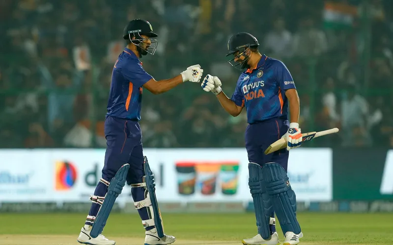 KL Rahul and Rohit Sharma