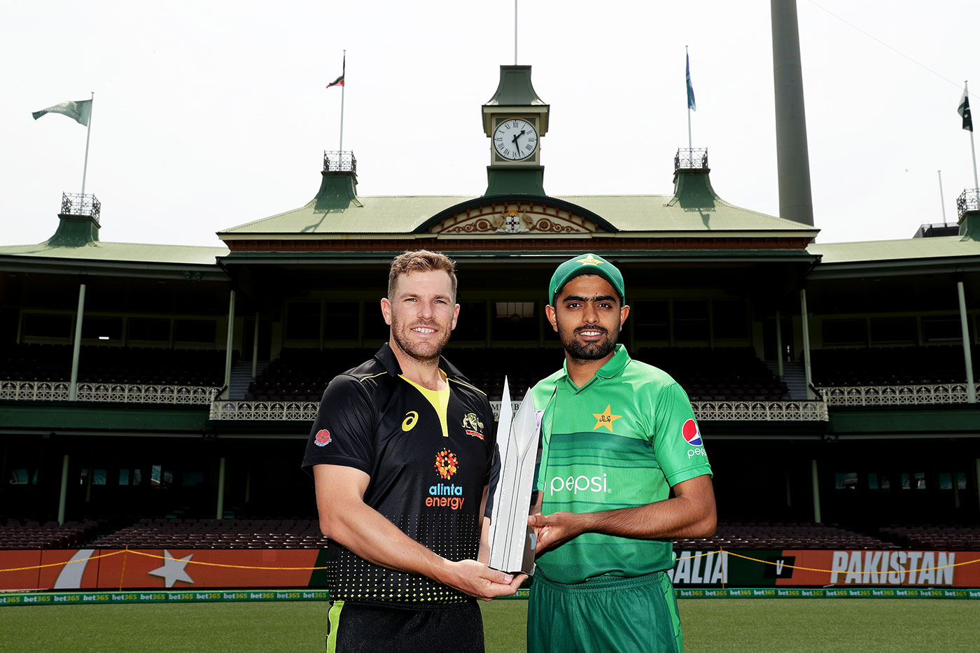 Aaron Finch and Babar Azam