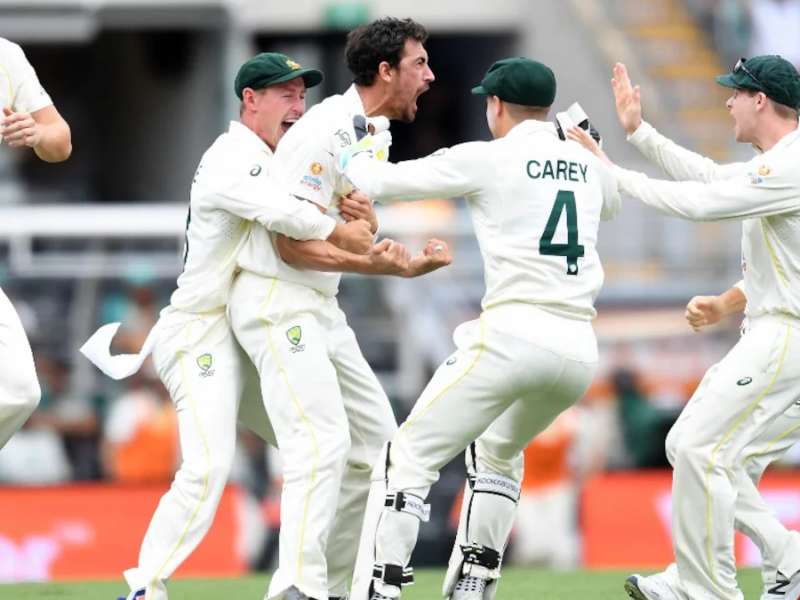 Mitchell Starc