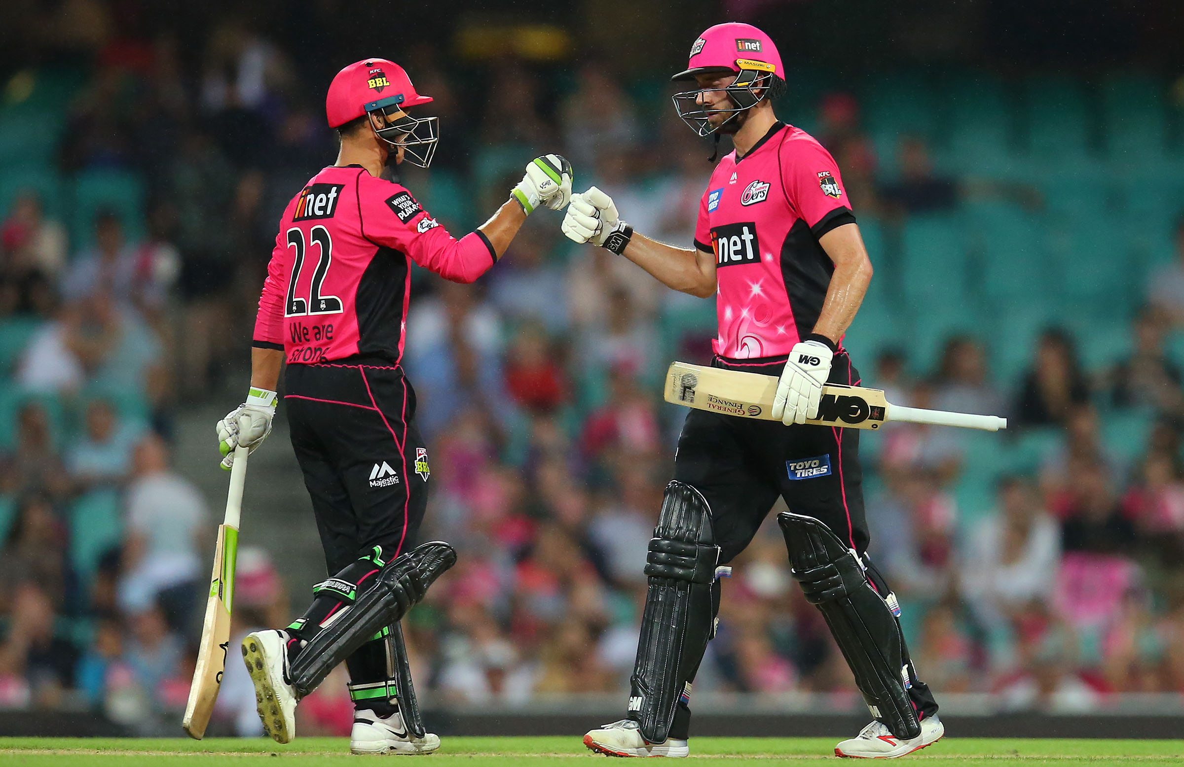 Sydney Sixers WIN Big this Bash Competition