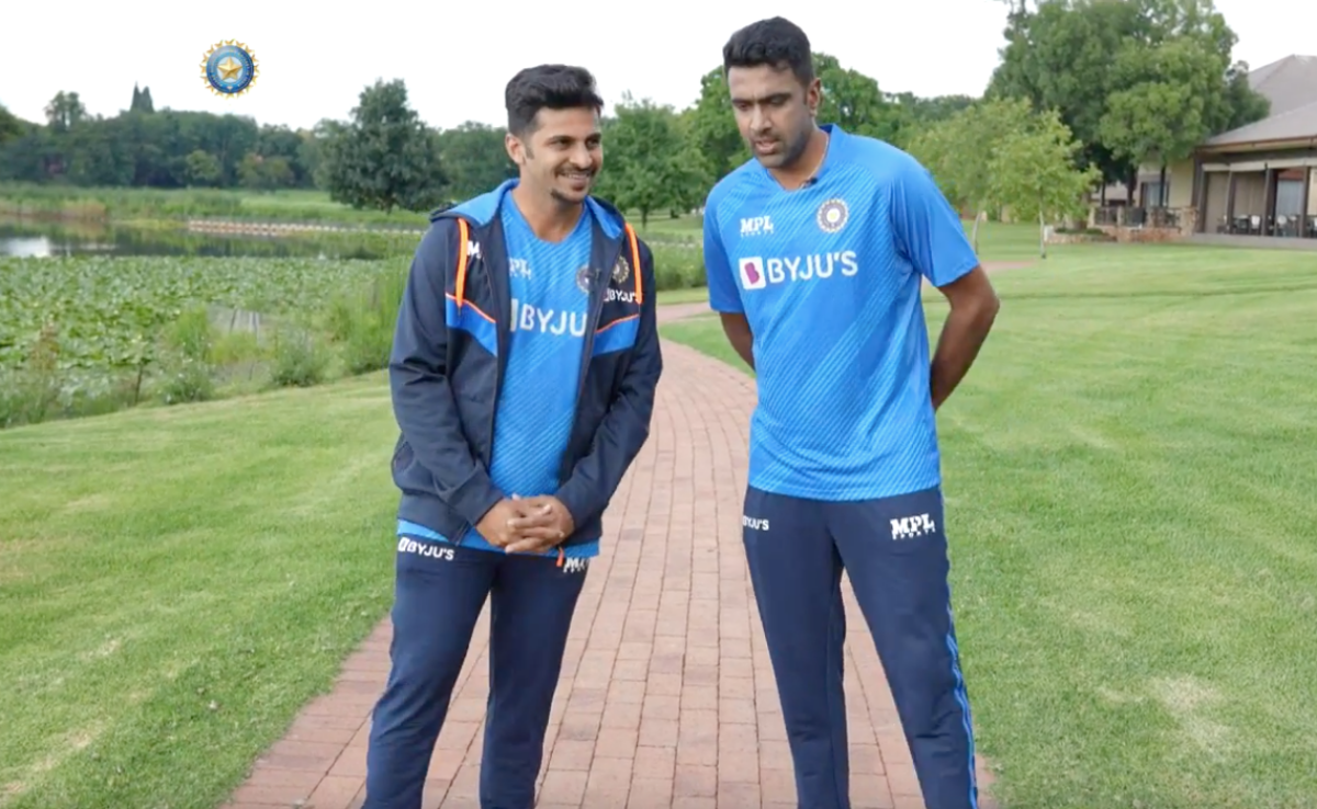 Shardul Thakur, Ravichandran Ashwin