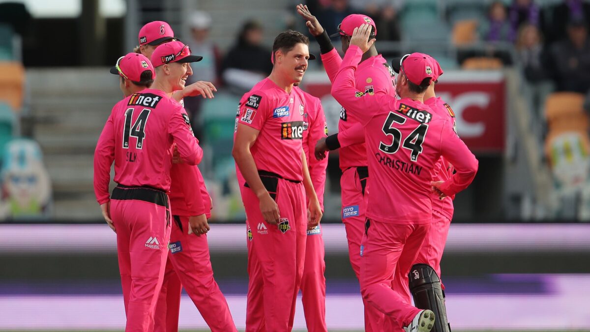 Six Vs Hur Prediction Who Will Win The Match Between Sydney Sixers Vs Hobart Hurricanes Big Bash League 21 22 8th Match