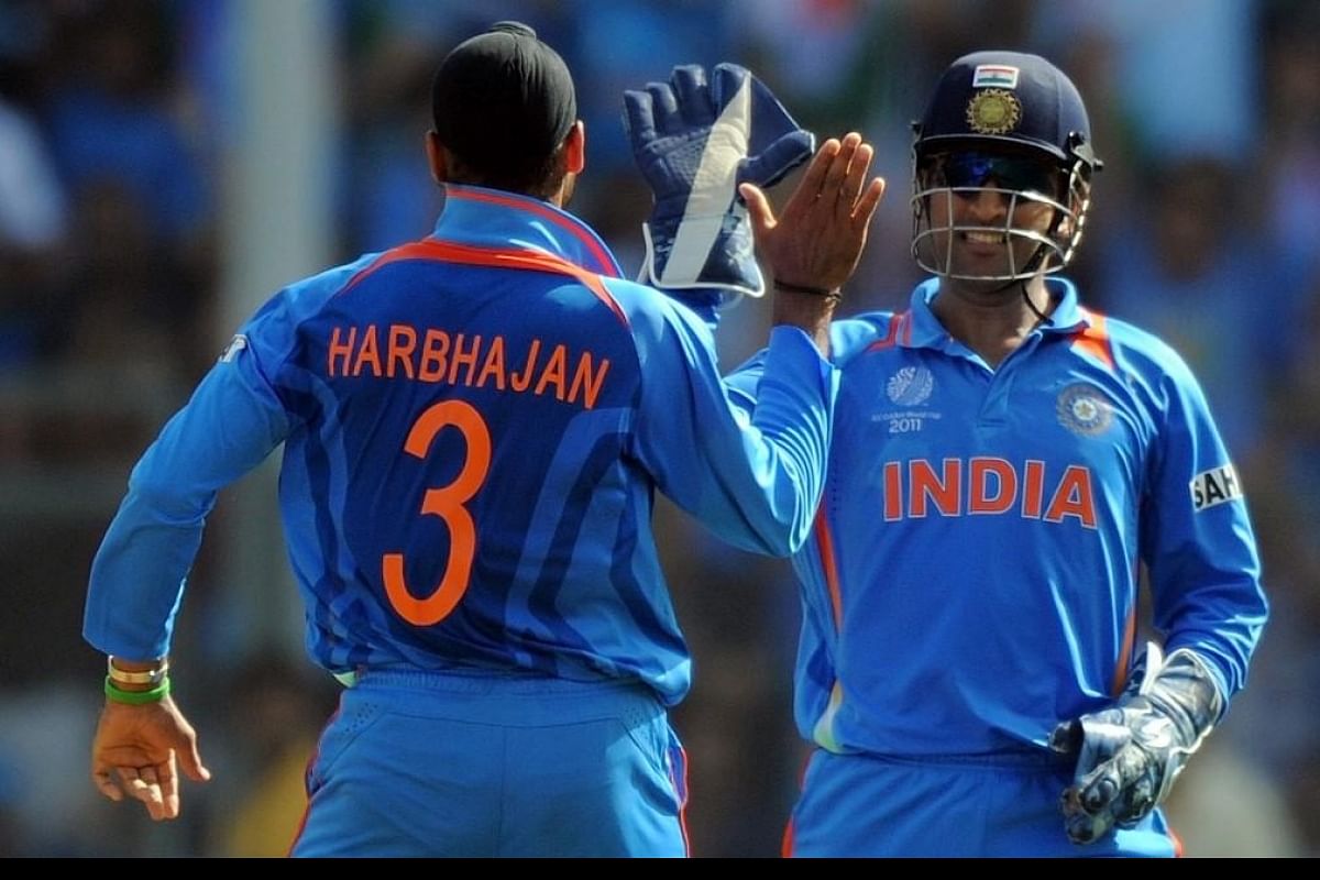 Harbhajn Singh-MS Dhoni