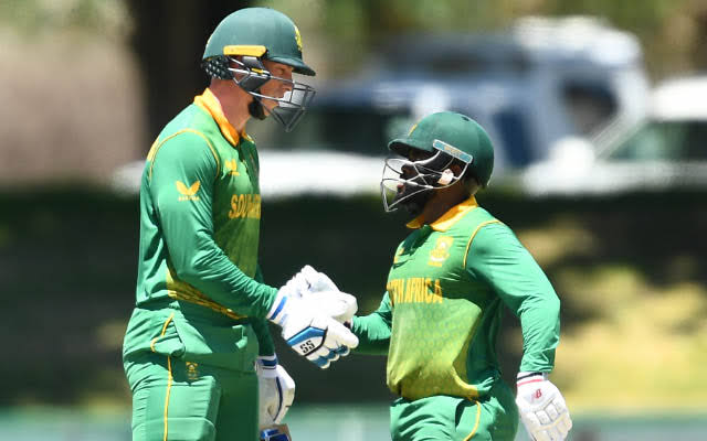 Temba Bavuma and Rassie van der Dussen