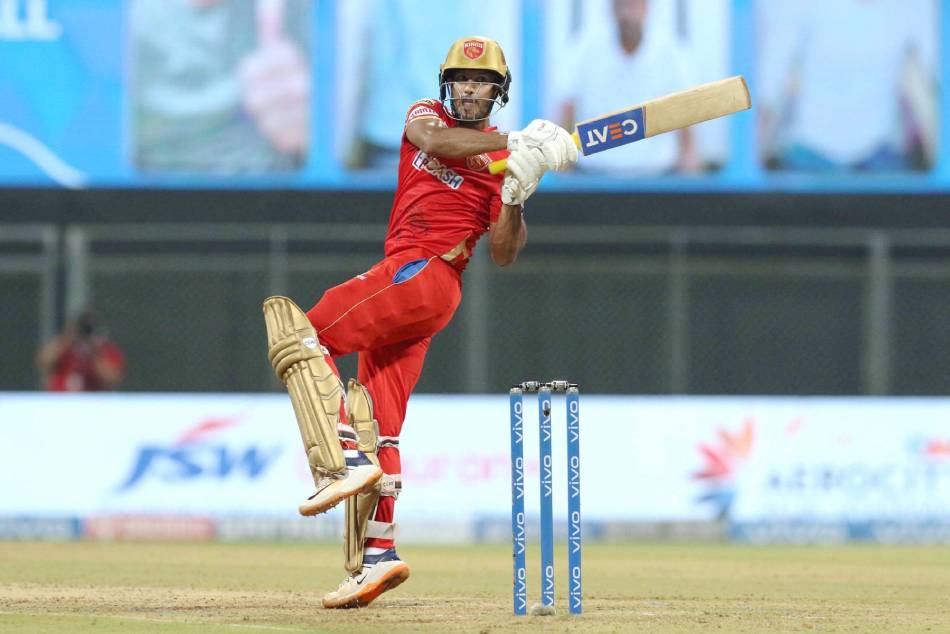 IPL 2022: "Taliyan Bajti Rehni Chahiye" Watch - PBKS Captain Mayank Agarwal Gets A Rousing Welcome In Training Camp