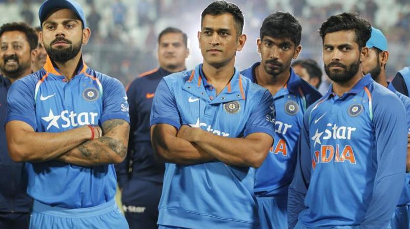 MS Dhoni, Ravindra Jadeja Virat Kohli