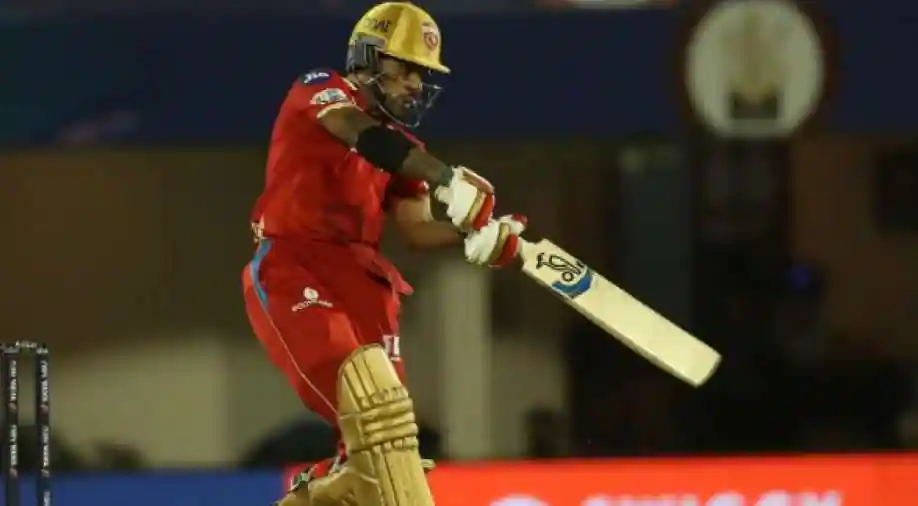 Aakash Chopra not happy with Shikhar Dhawan (Image Credits: IPL)