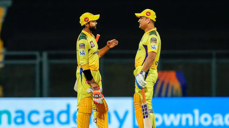 Ravindr Jadeja and MS Dhoni