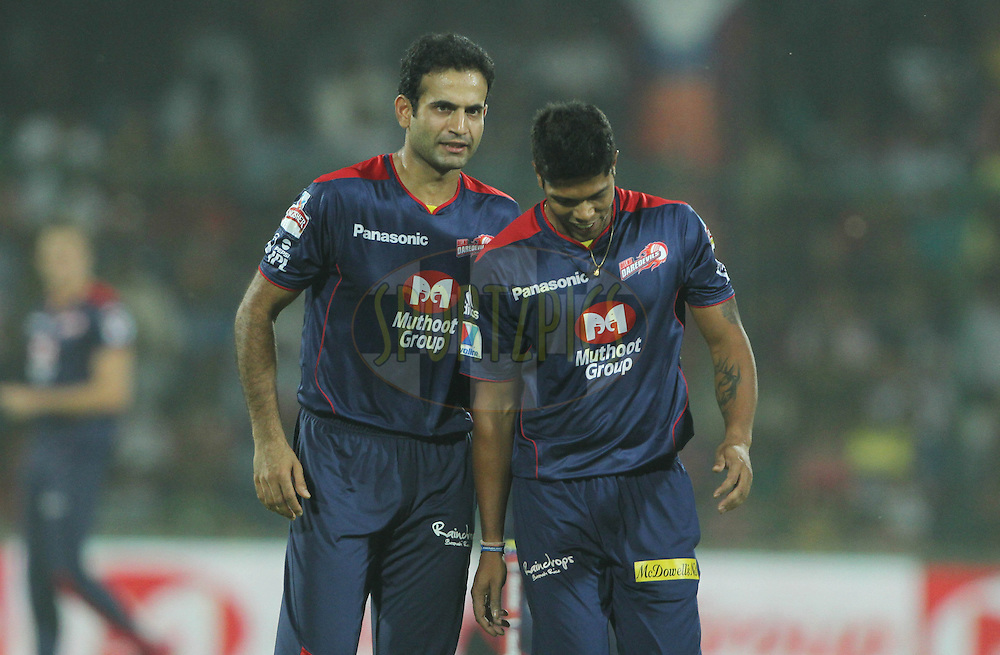 Umesh Yadav alongside Irfan Pathan when he played for Delhi Daredevils (Image Credits: Twitter)