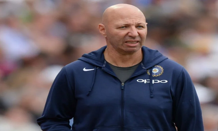 IPL 2022: Delhi Capitals Physio Patrick Farhart Tests Positive For COVID-19